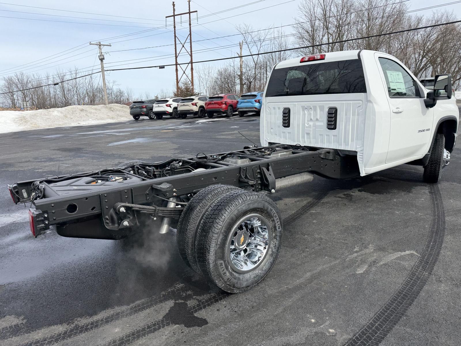 2026 Chevrolet Silverado 3500 HD Chassis Cab LT