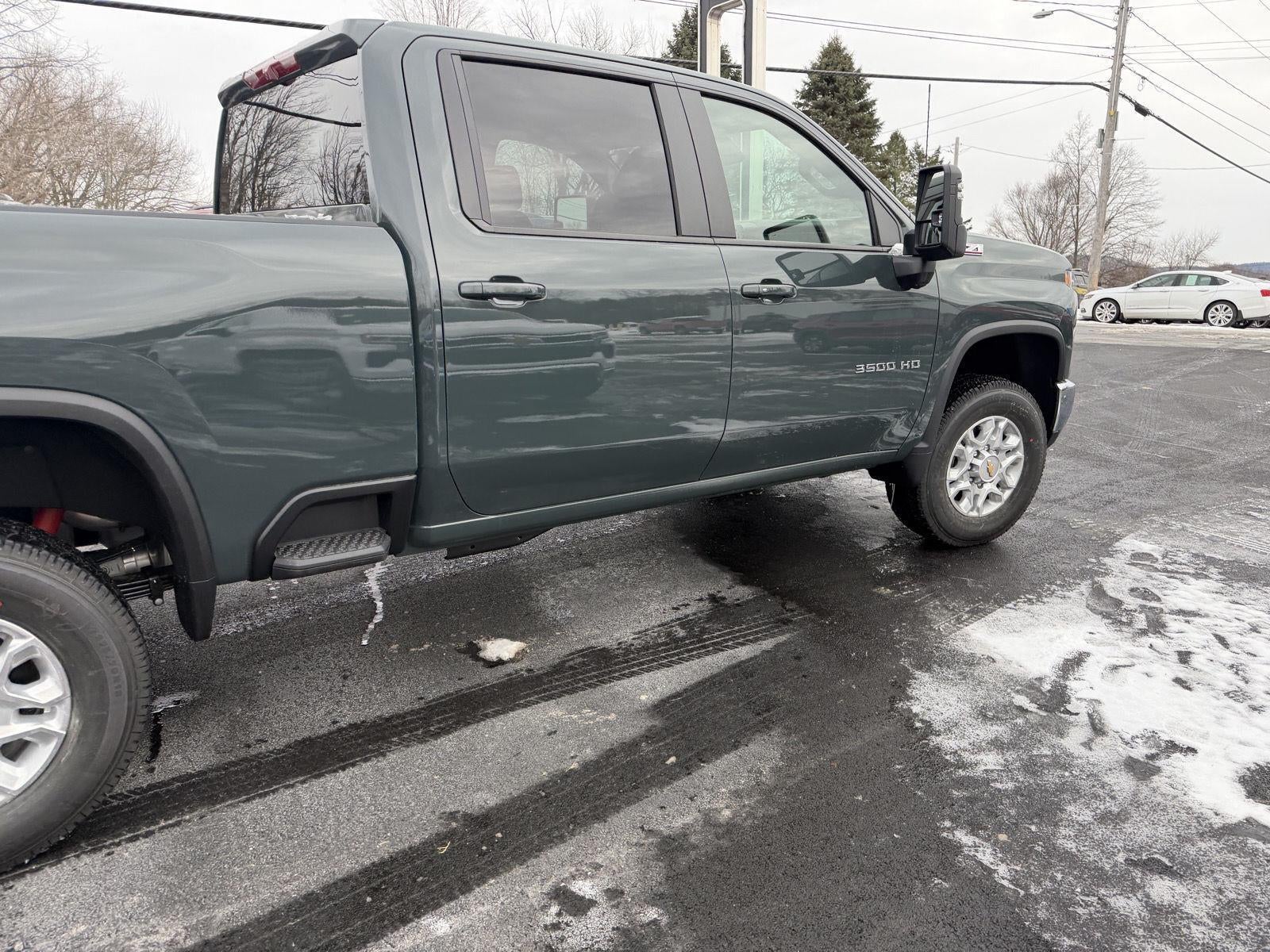 2026 Chevrolet Silverado 3500 HD LT