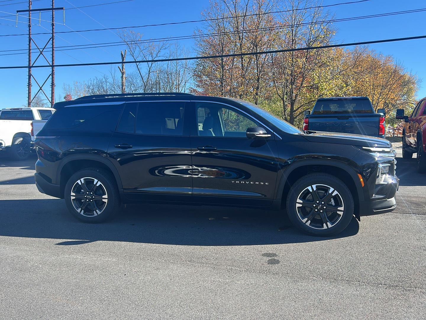 2027 Chevrolet Traverse LT