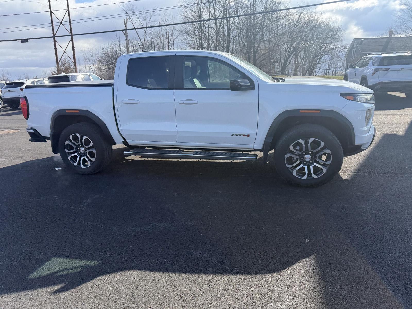 2023 GMC Canyon AT4
