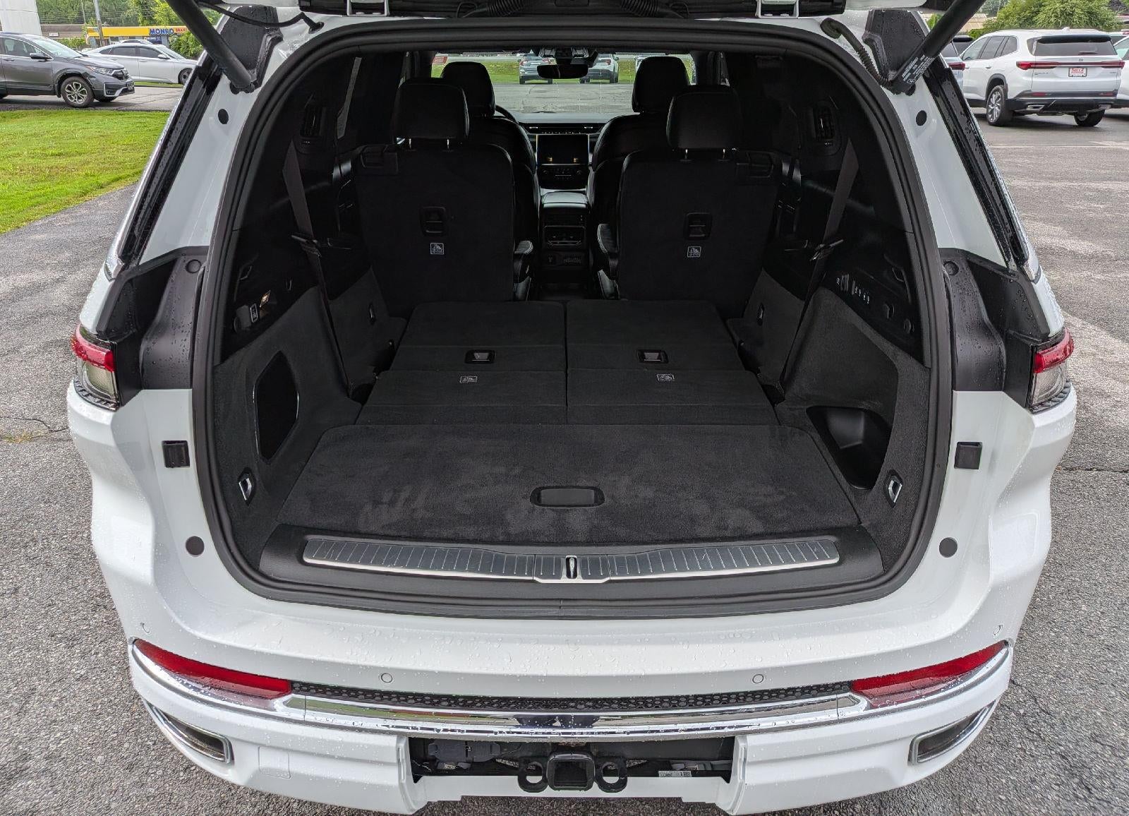 2023 Jeep Grand Cherokee L Overland 4x4