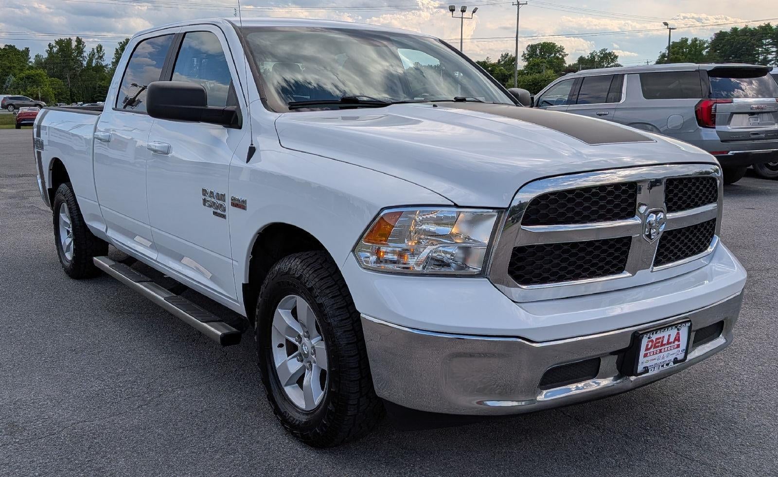 2020 RAM 1500 Classic SLT Crew Cab 4x4 6'4" Box