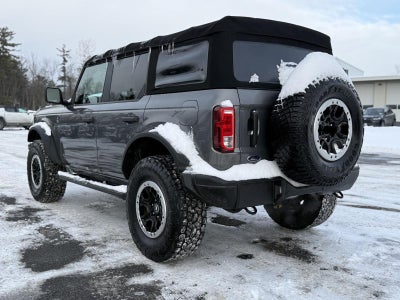 2021 Ford Bronco Base