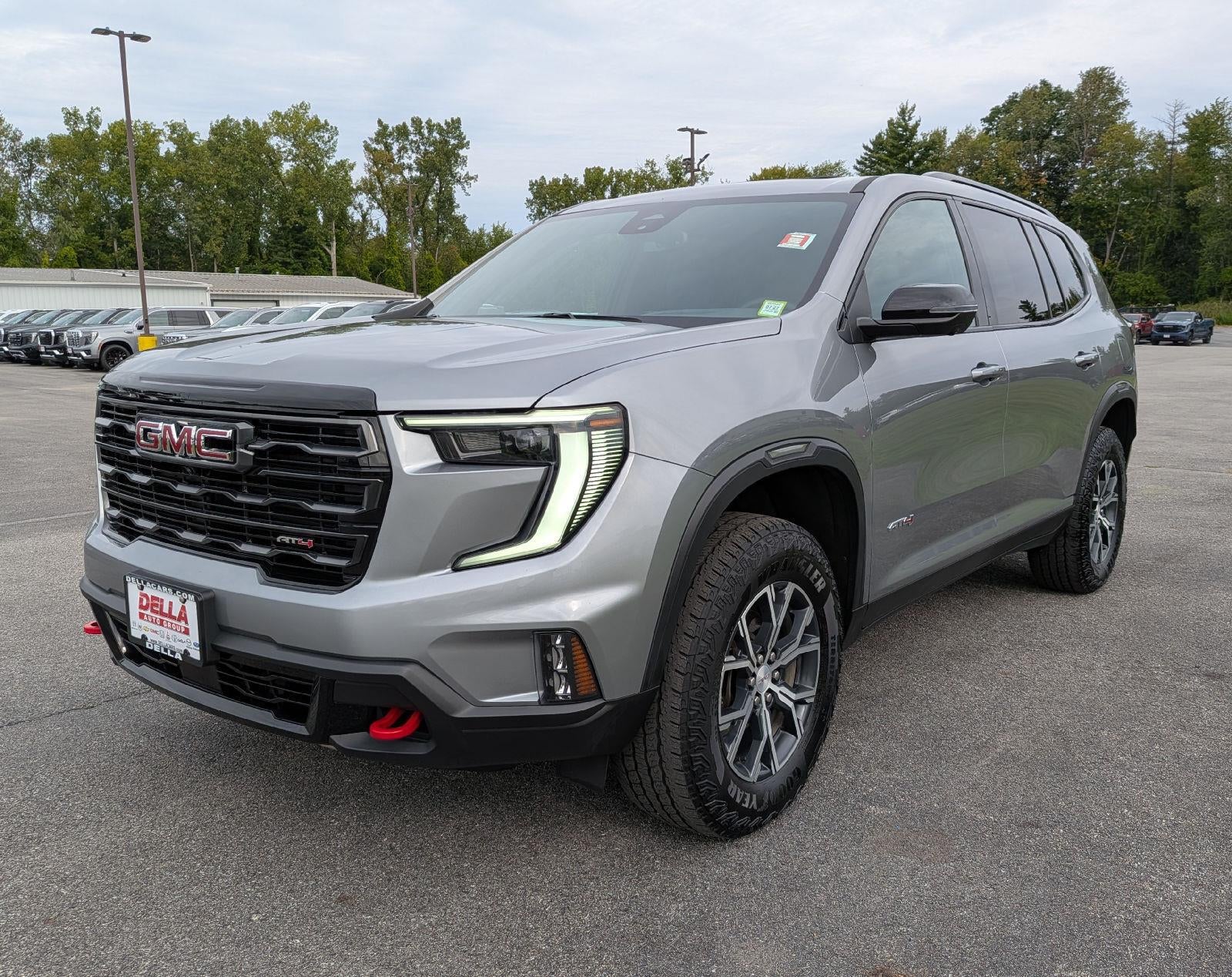 2024 GMC Acadia AT4