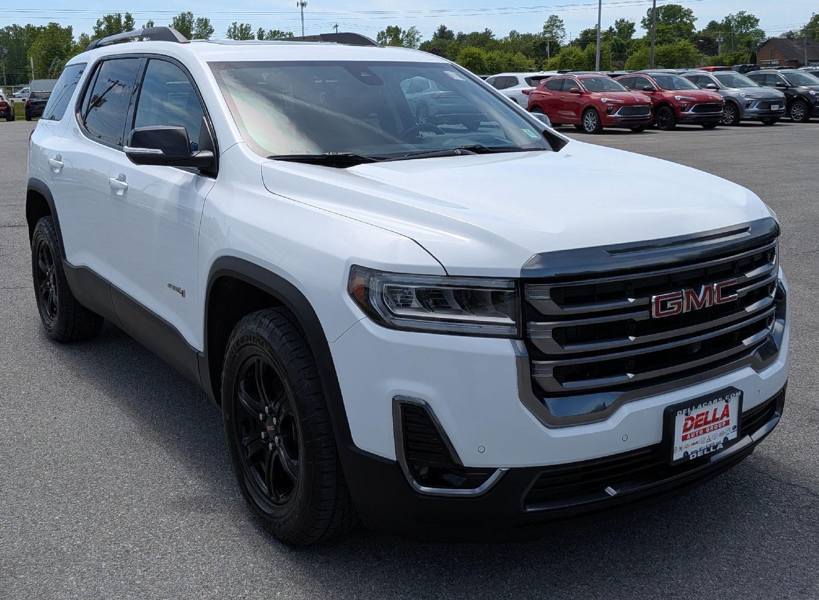 2023 GMC Acadia AT4