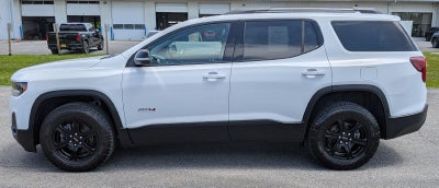 2023 GMC Acadia AT4