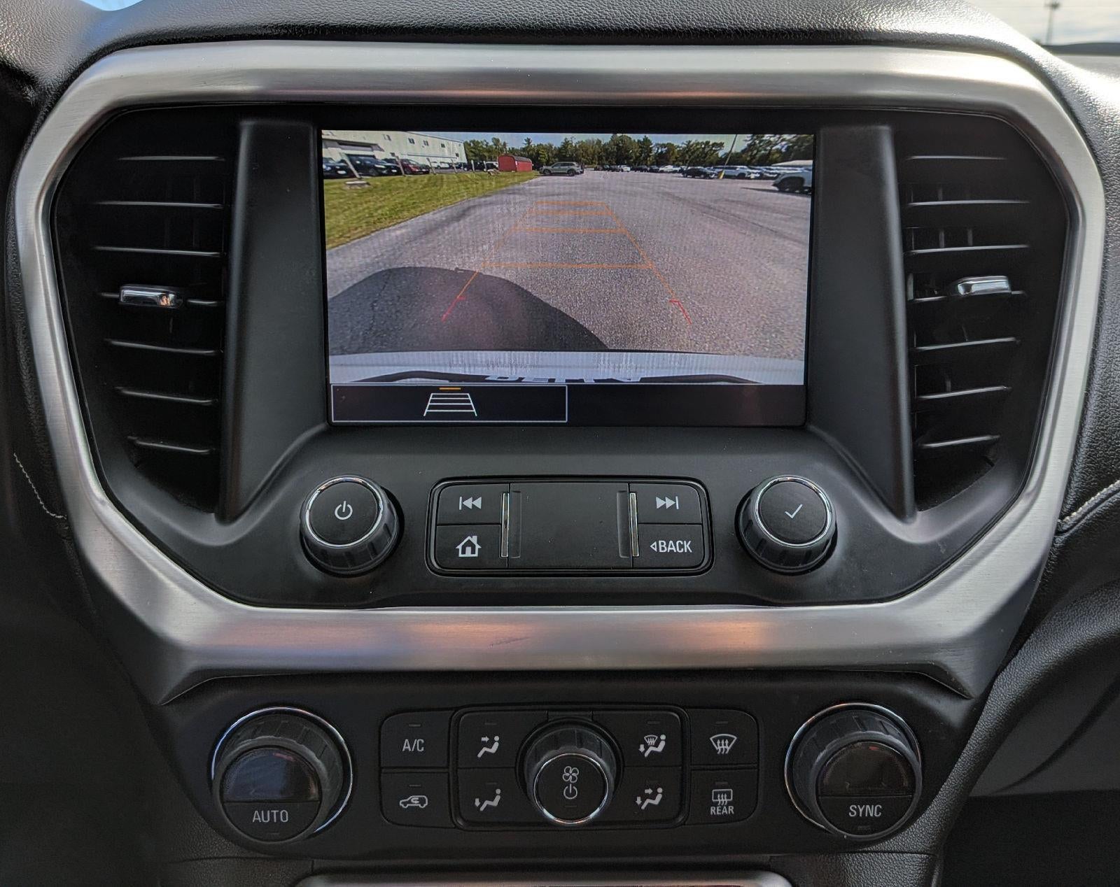 2023 GMC Acadia SLE