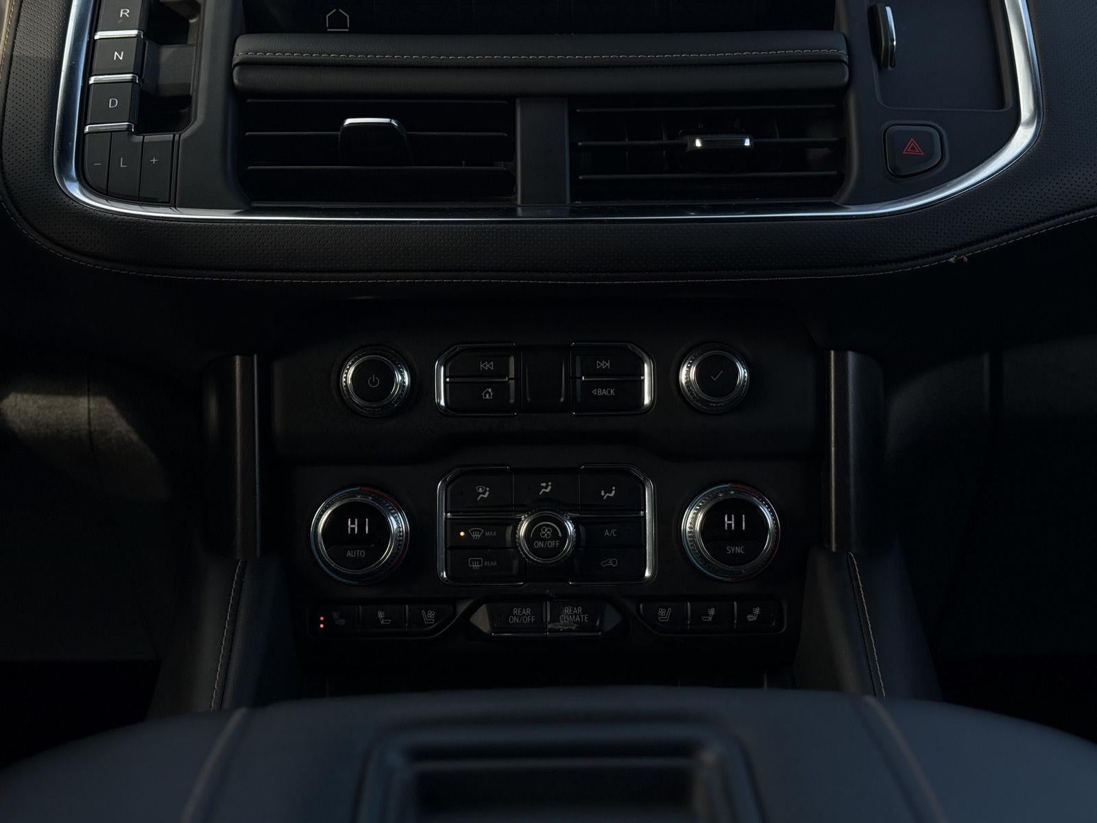 2022 GMC Yukon XL AT4