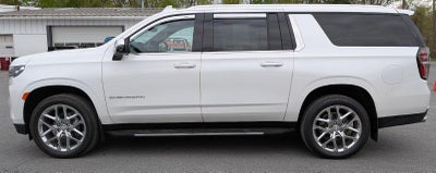 2024 Chevrolet Suburban Premier