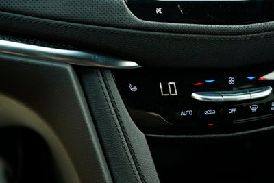2024 Cadillac XT5 Sport