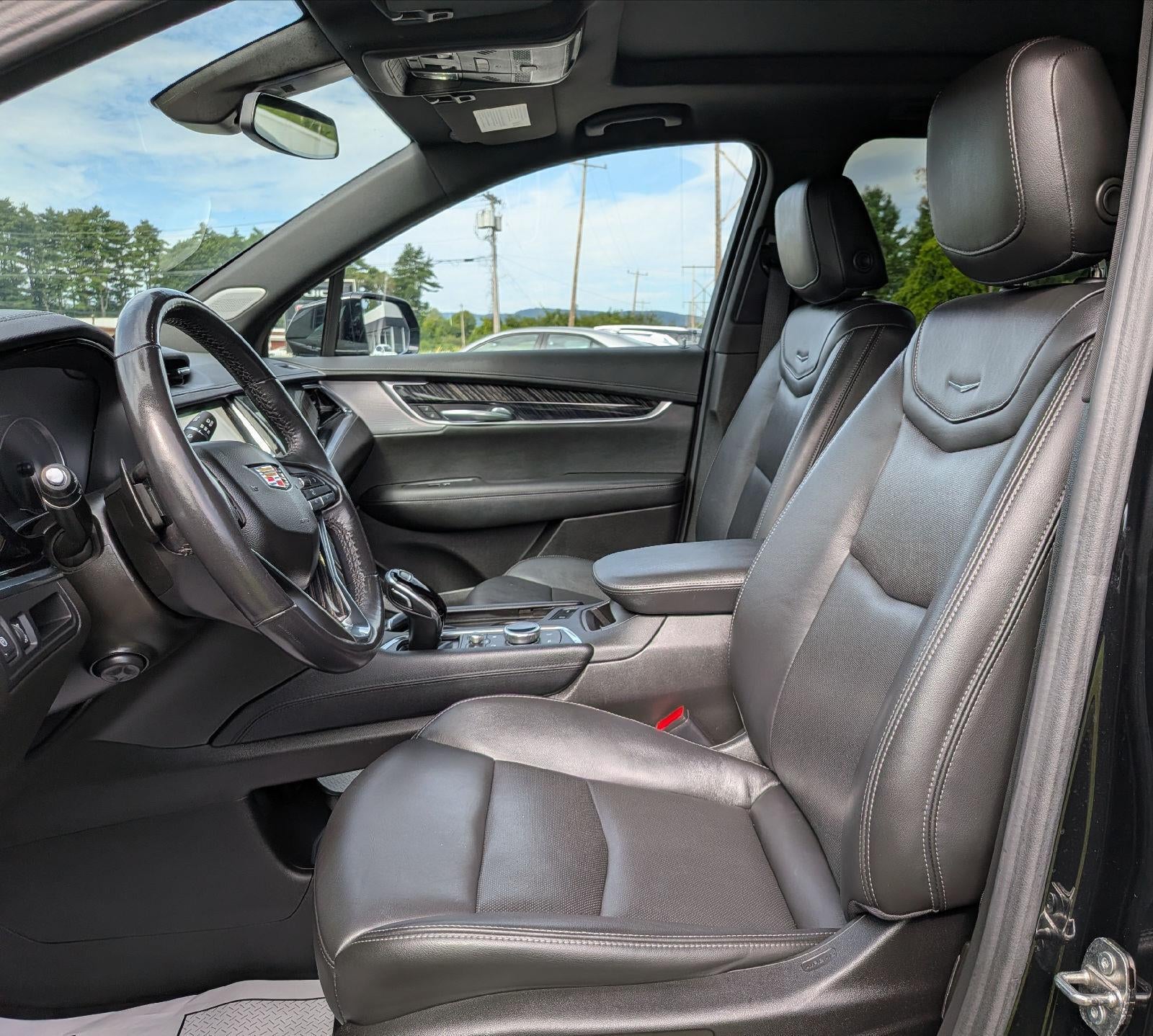 2023 Cadillac XT6 AWD Premium Luxury