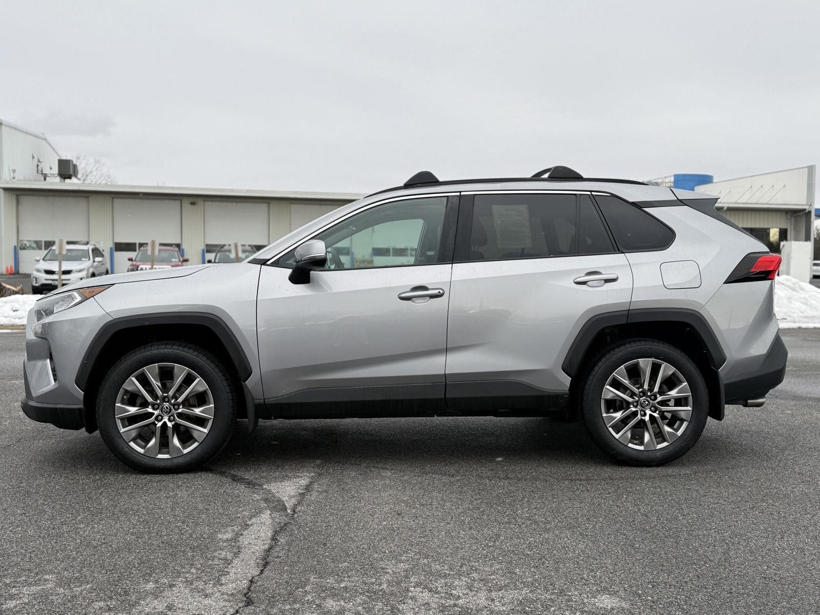 2019 Toyota RAV4 XLE Premium