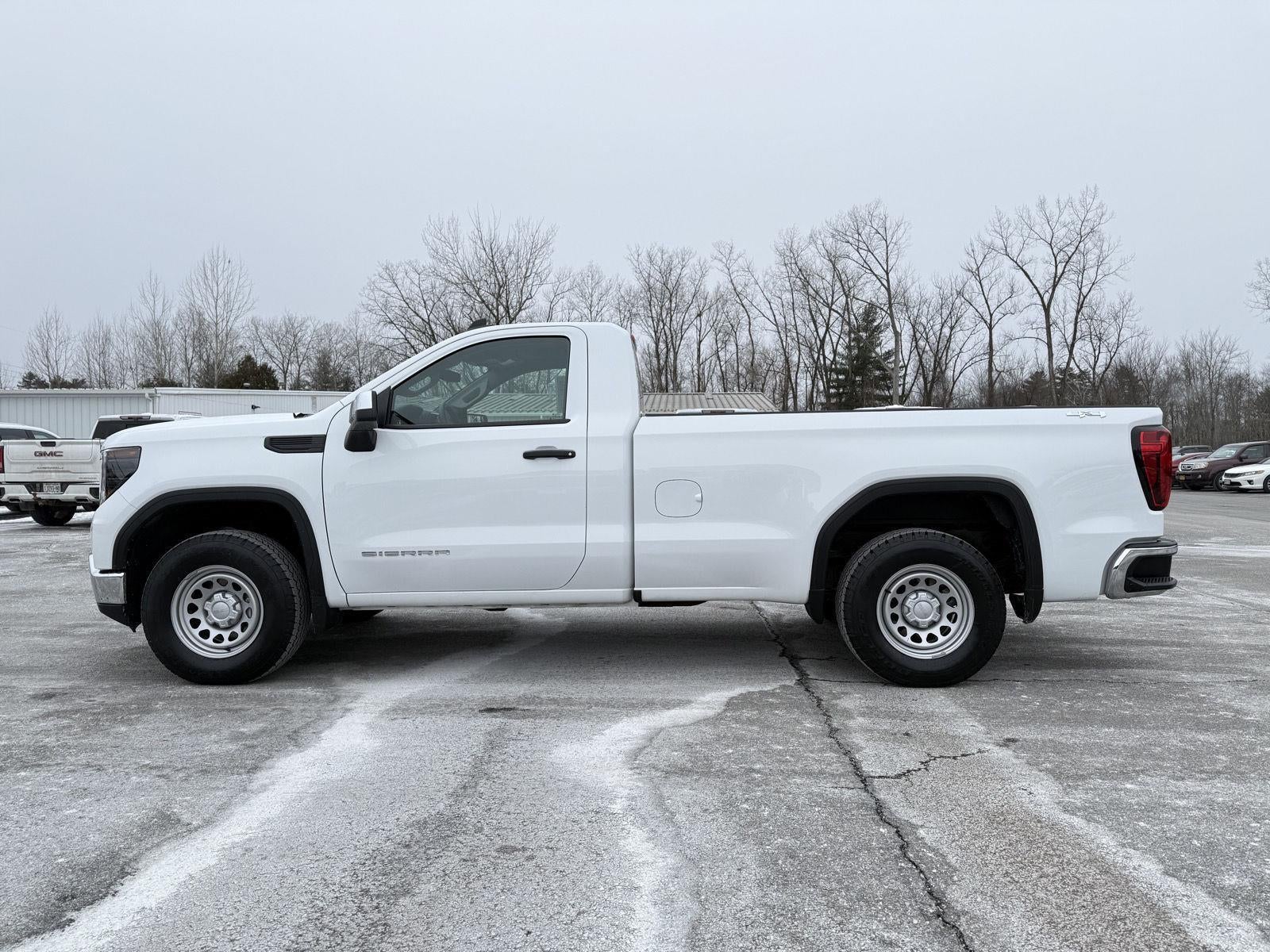 2025 GMC Sierra 1500 Pro