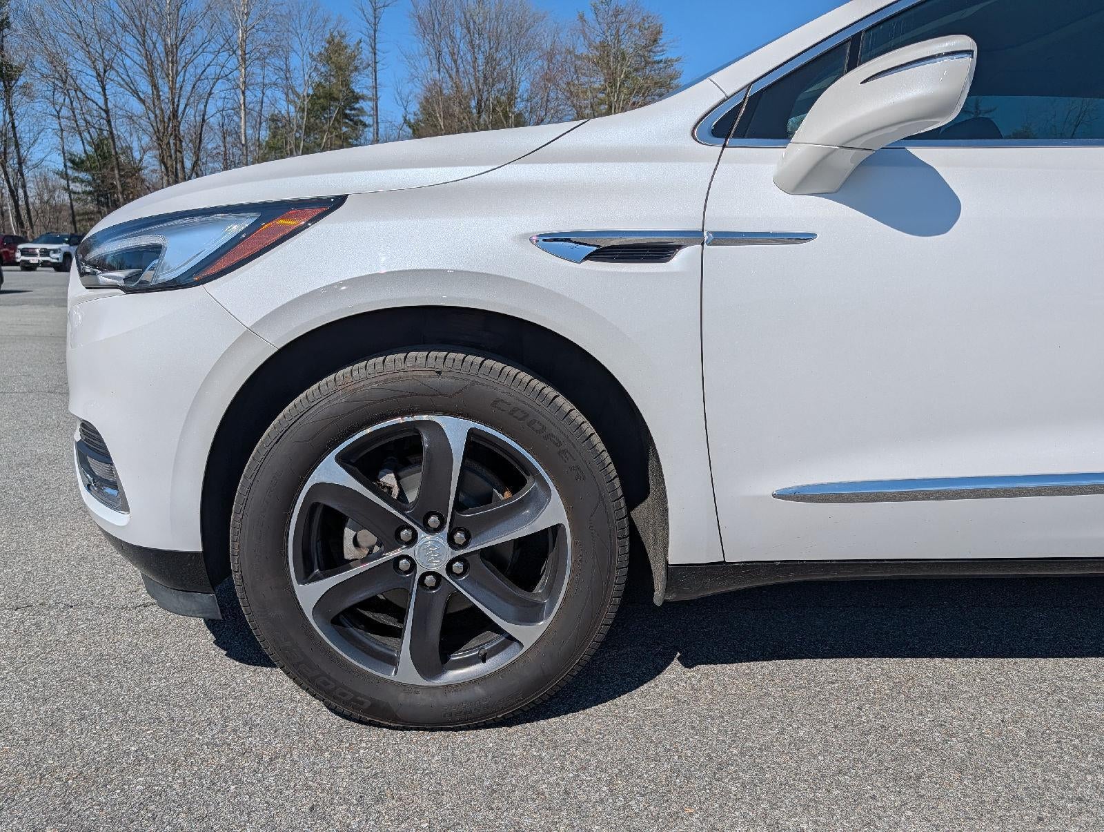 2020 Buick Enclave Essence