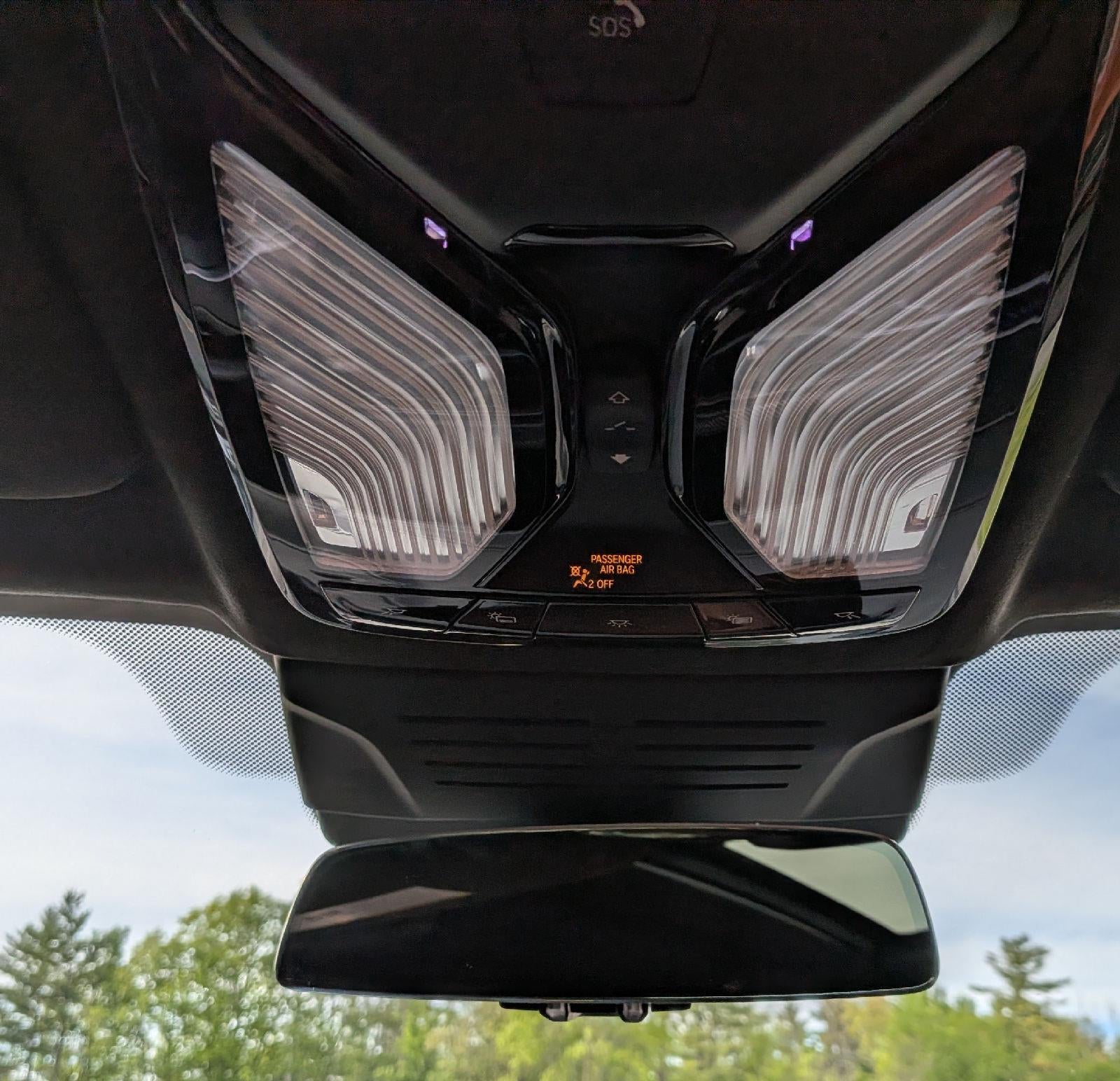 2025 BMW X7 M60i