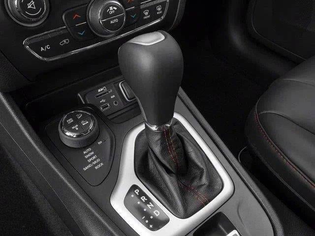 2017 Jeep Cherokee Trailhawk