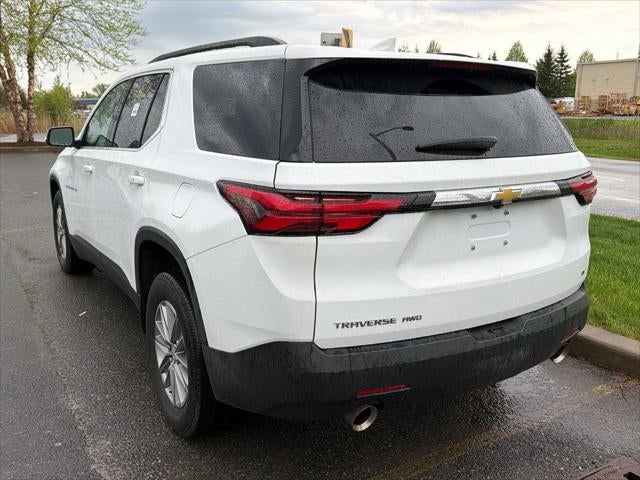 2023 Chevrolet Traverse LT Cloth