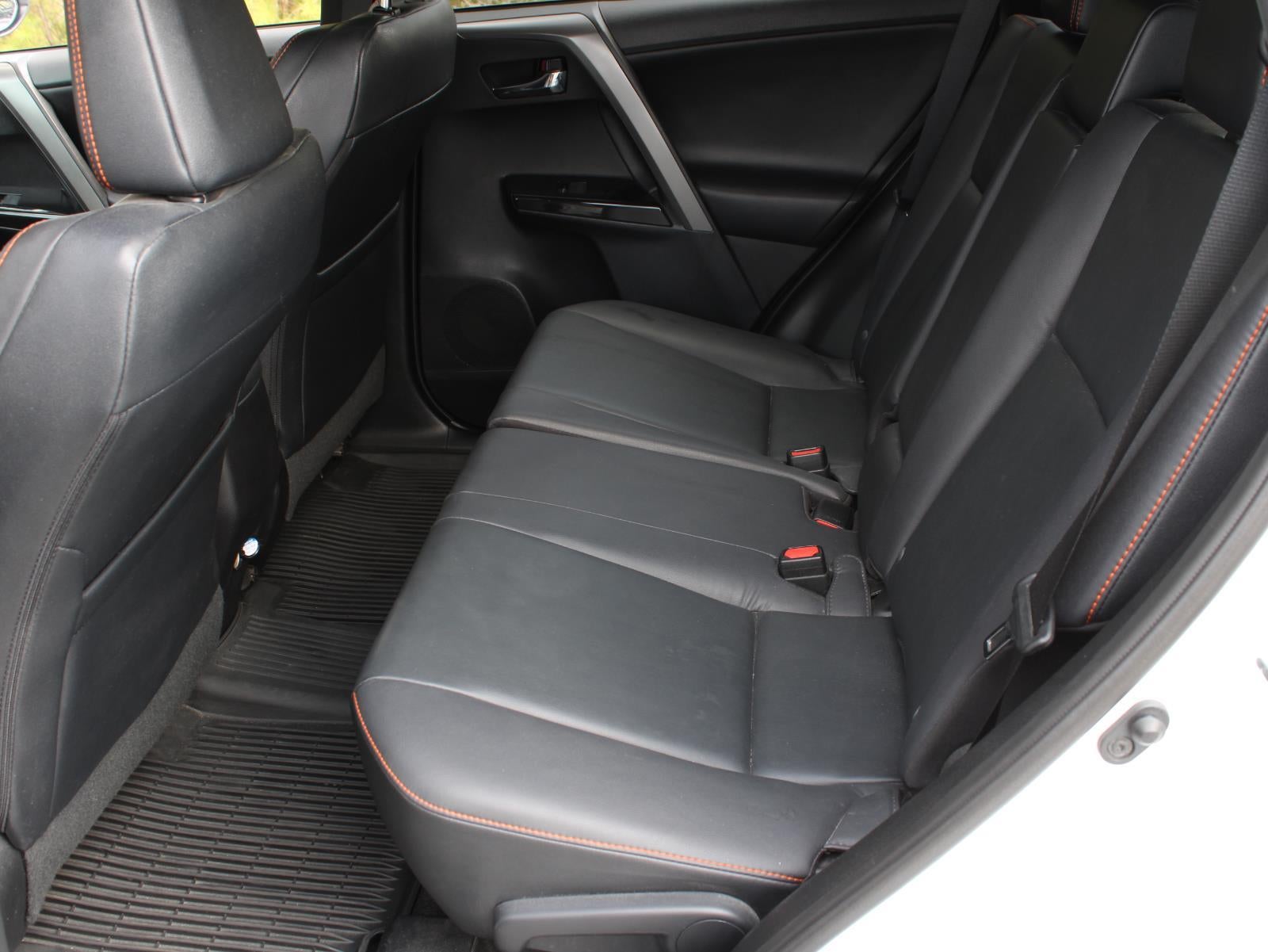 2016 Toyota RAV4 SE