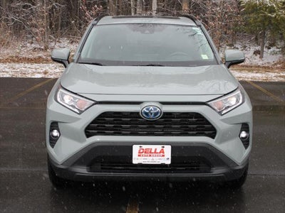 2020 Toyota RAV4 Hybrid XLE