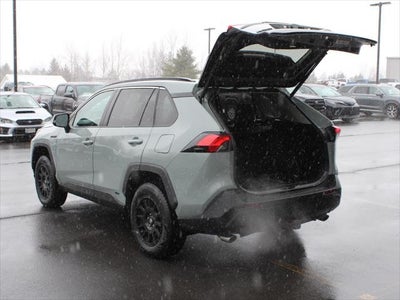 2020 Toyota RAV4 Hybrid XLE