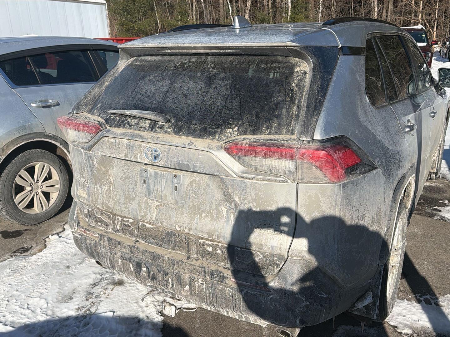 2021 Toyota RAV4 Hybrid XLE