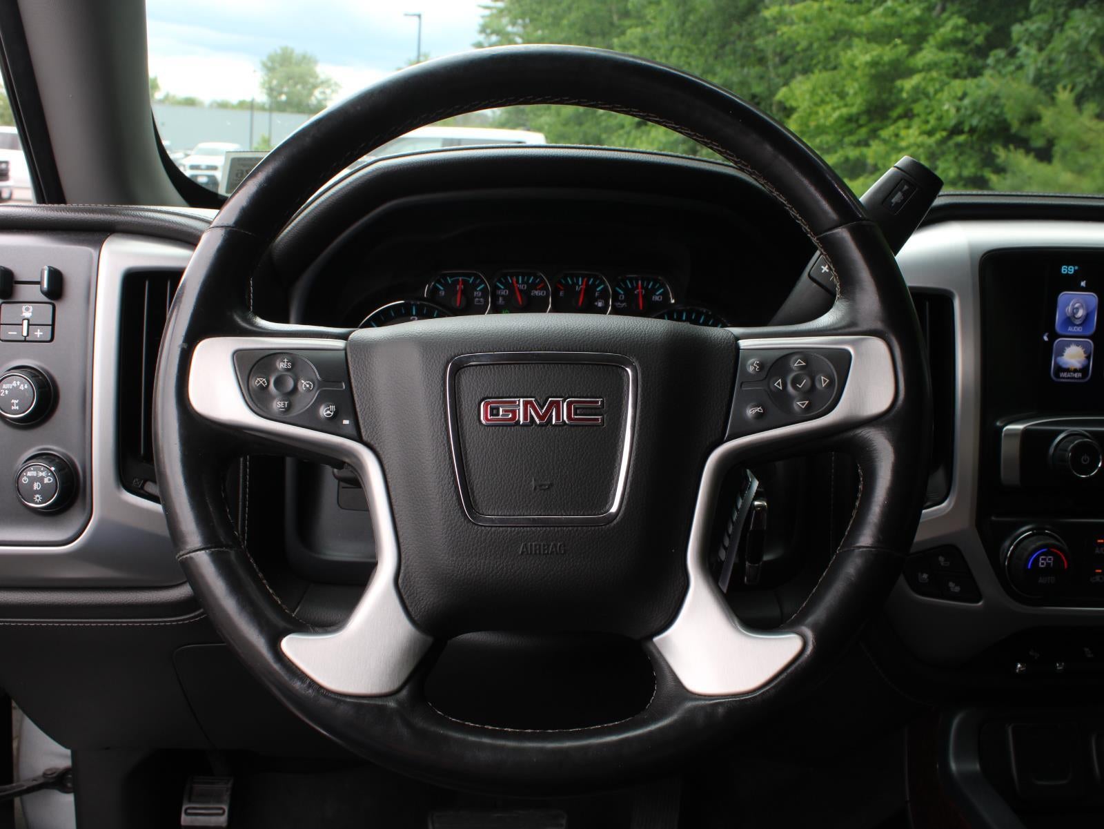 2017 GMC Sierra 1500 SLT