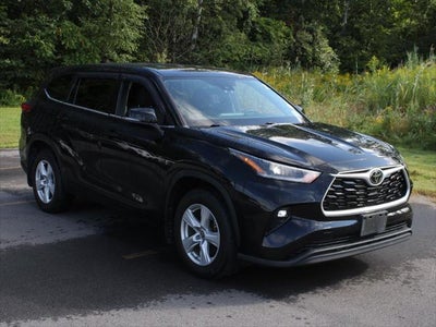 2021 Toyota Highlander LE