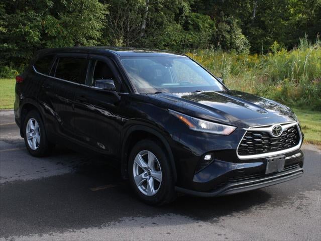 2021 Toyota Highlander LE