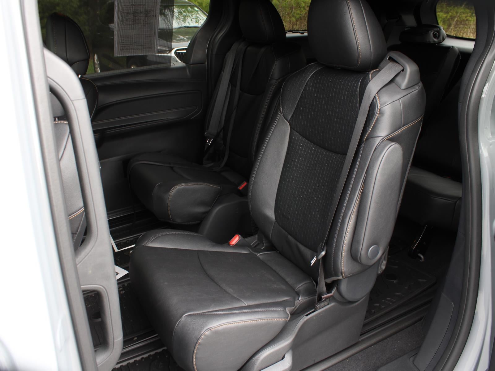 2026 Toyota Sienna Woodland Edition