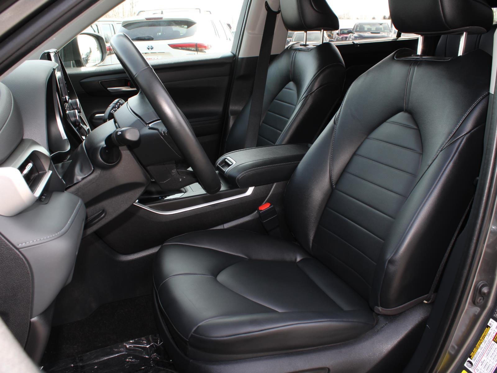 2023 Toyota Highlander Hybrid XLE