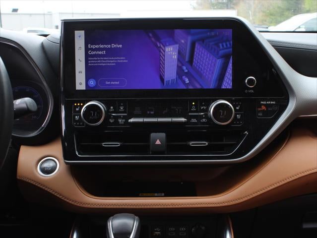 2024 Toyota Highlander Platinum