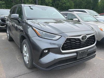 2023 Toyota Highlander LE