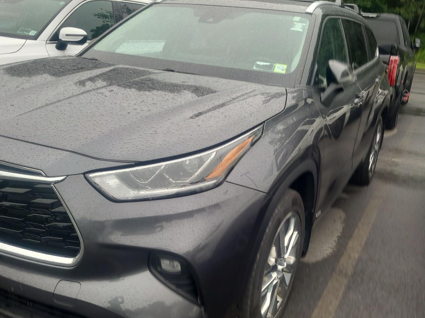 2023 Toyota Highlander Hybrid Limited