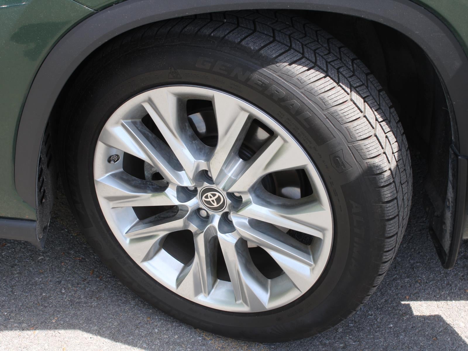 2023 Toyota Highlander Hybrid Limited