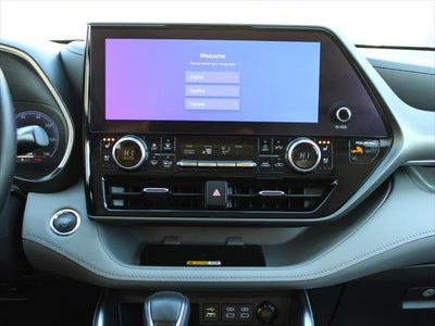 2023 Toyota Highlander Hybrid Limited