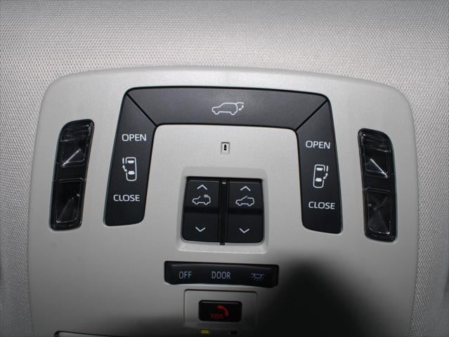 2023 Toyota Sienna Limited