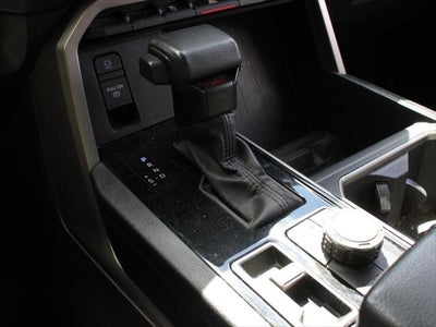2022 Toyota Tundra SR5