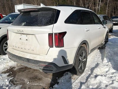2022 Kia Sorento EX