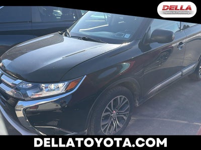 2017 Mitsubishi Outlander ES