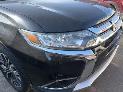 2017 Mitsubishi Outlander ES