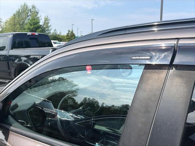 2018 Mitsubishi Outlander LE