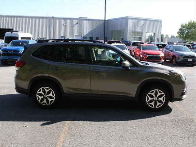 2022 Subaru Forester Premium