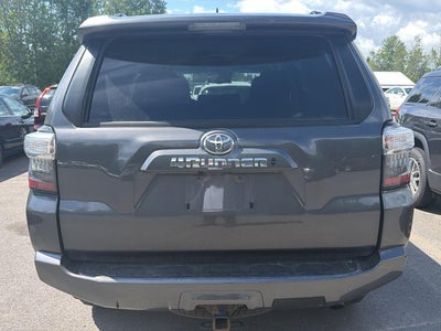 2022 Toyota 4Runner SR5