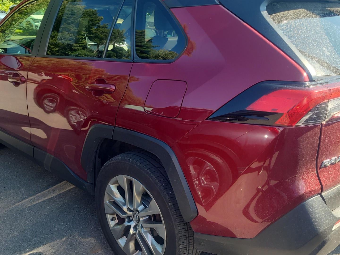 2019 Toyota RAV4 XLE Premium