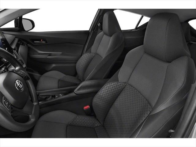 2022 Toyota C-HR XLE
