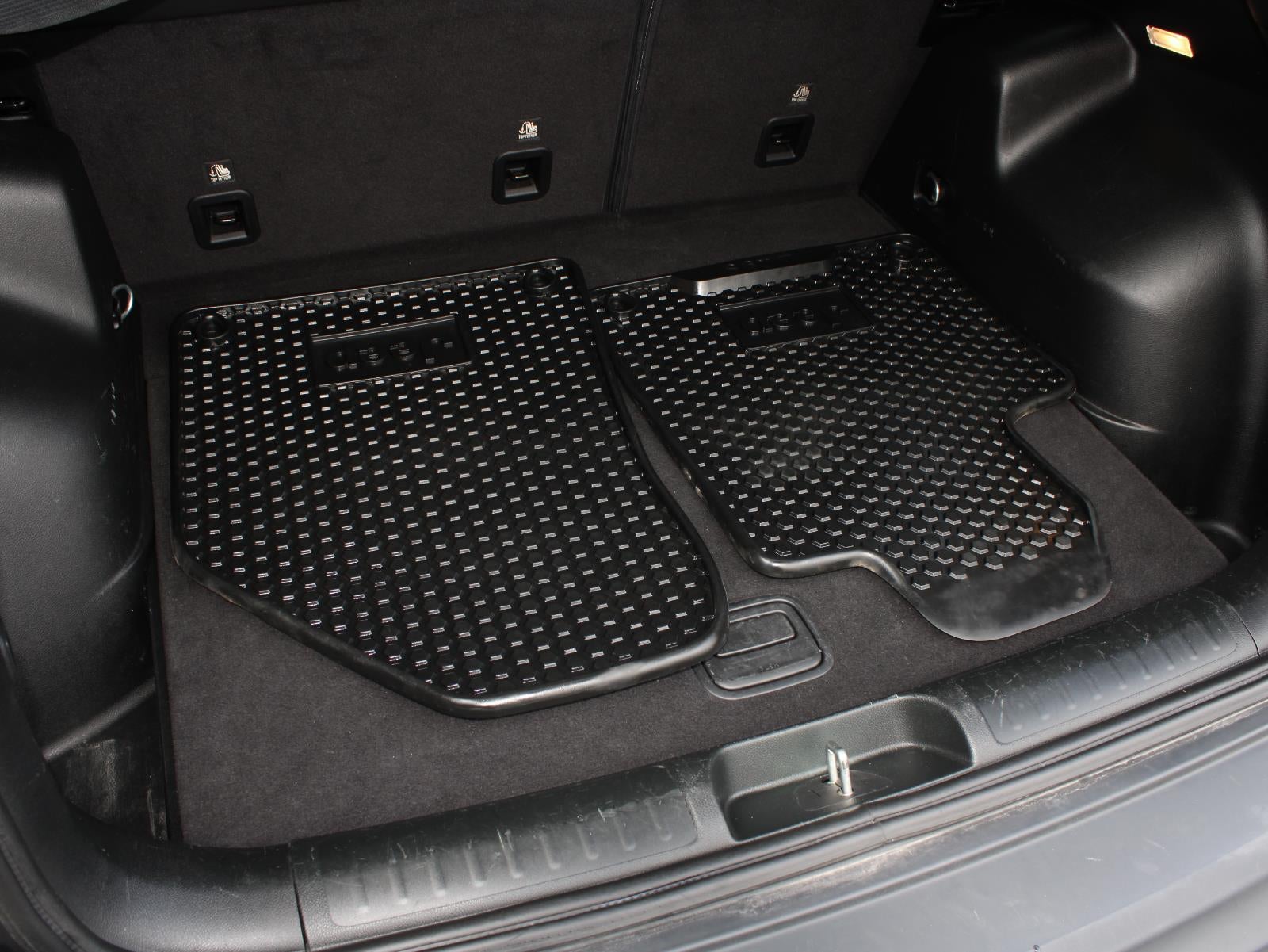 2019 Jeep Cherokee Latitude Plus Four Wheel Drive 9-SPEED 948TE AUTOMATIC