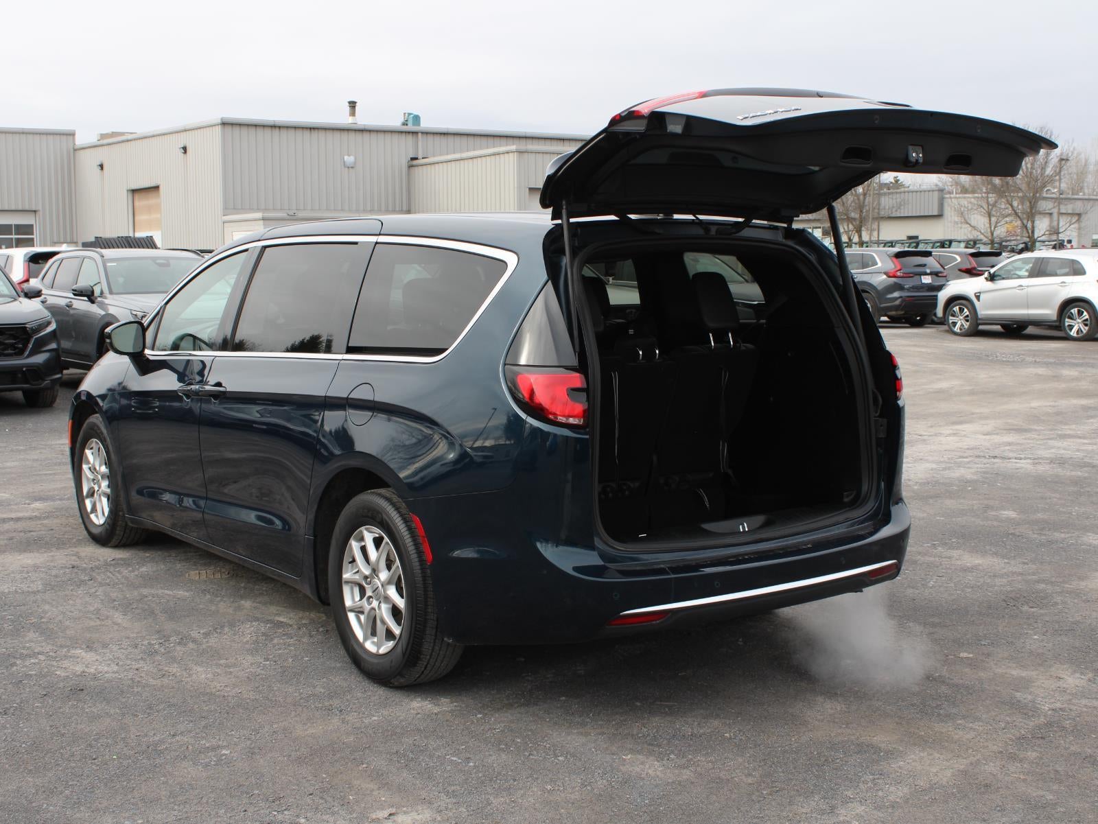 2025 Chrysler Pacifica Select Front Wheel Drive 9-SPEED 948TE AUTOMATIC