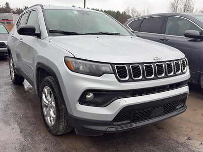 2024 Jeep Compass Latitude Four Wheel Drive 8-SPEED AUTOMATIC 8F30