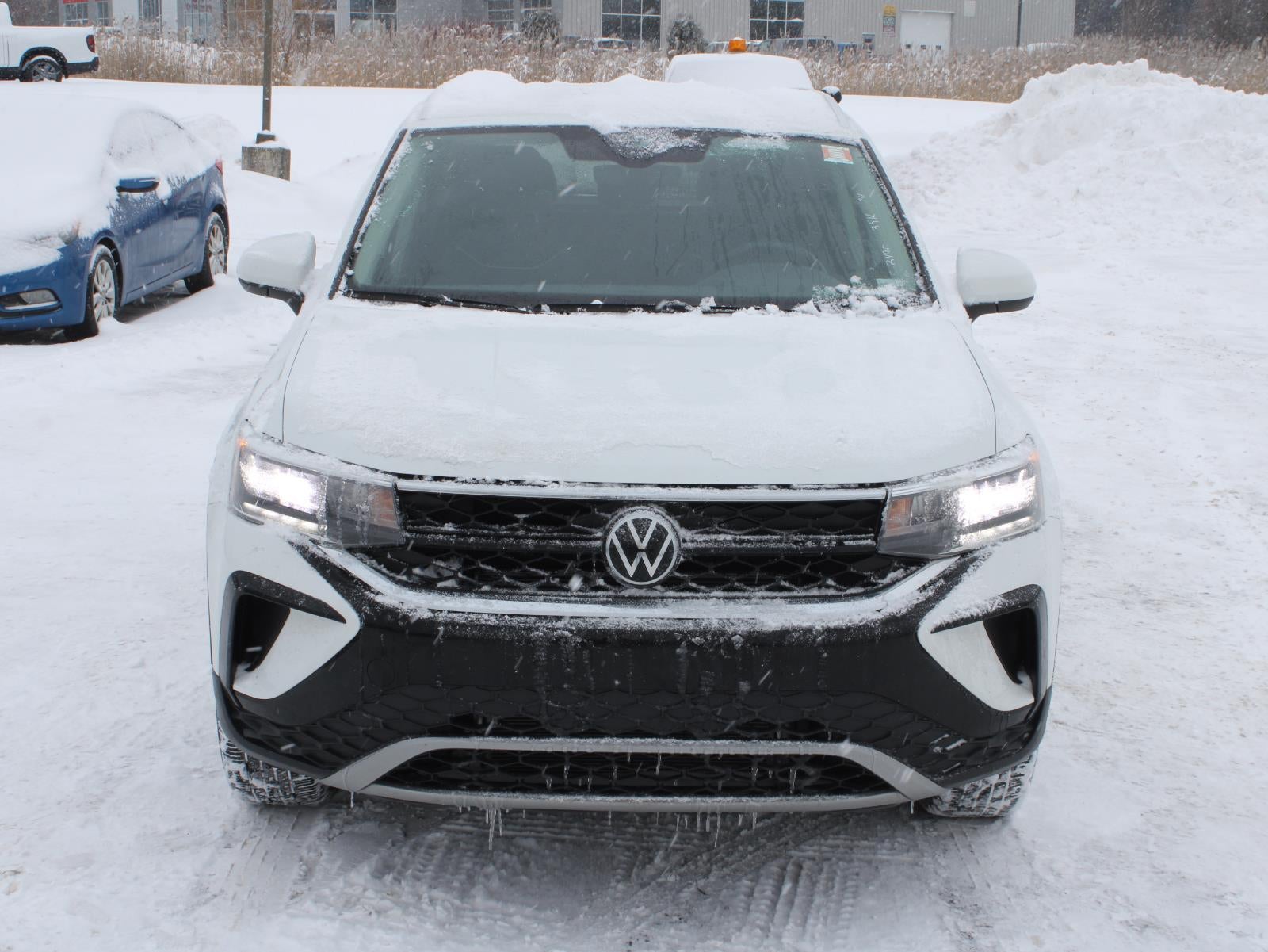 2024 Volkswagen Taos SE All Wheel Drive Auto-Shift Manual