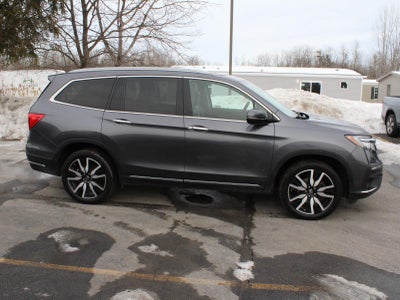 2021 Honda Pilot Touring 8-Passenger All Wheel Drive Automatic